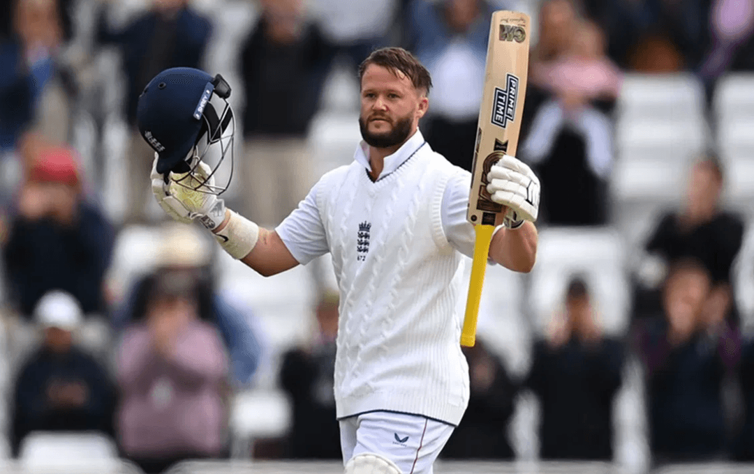 Ben Duckett brought up his fifth Test ton 